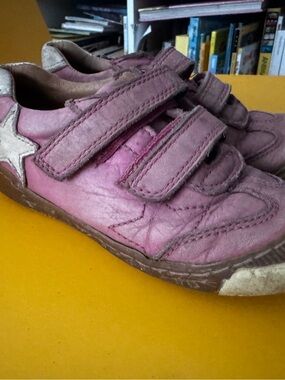 Bisgaard kids shoes size 29